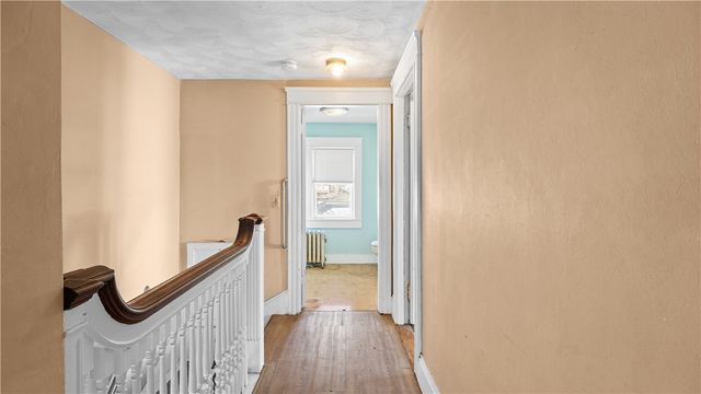 137 Colonial Avenue, Cranston, RI 02910