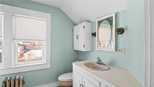 137 Colonial Avenue, Cranston, RI 02910