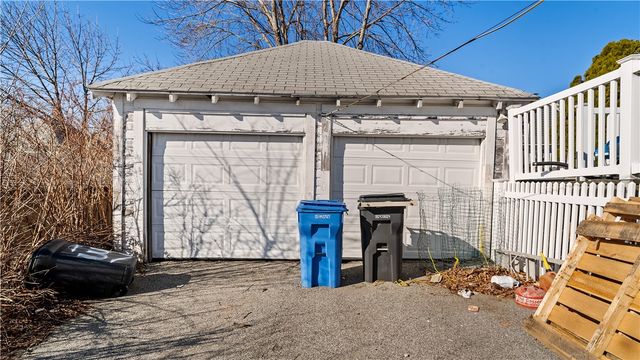 137 Colonial Avenue, Cranston, RI 02910