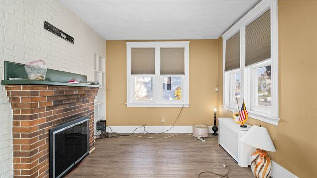 137 Colonial Avenue, Cranston, RI 02910