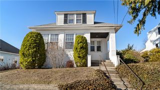 137 Colonial Avenue, Cranston, RI 02910