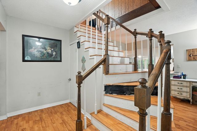 36 Gulf Camp Cir, Lumberton, MS 39455