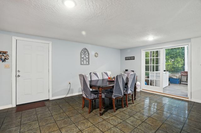 36 Gulf Camp Cir, Lumberton, MS 39455