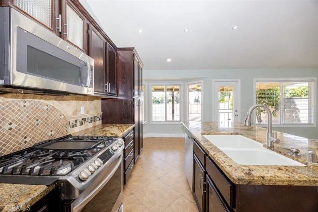 15045 Spring, Fontana, CA 92335