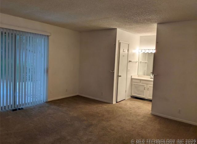 7732 S 69th East Place, Tulsa, OK 74133