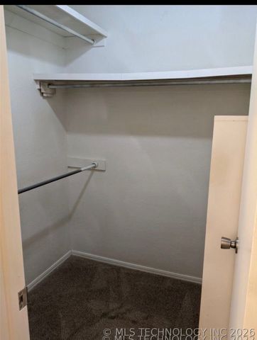 7732 S 69th East Place, Tulsa, OK 74133