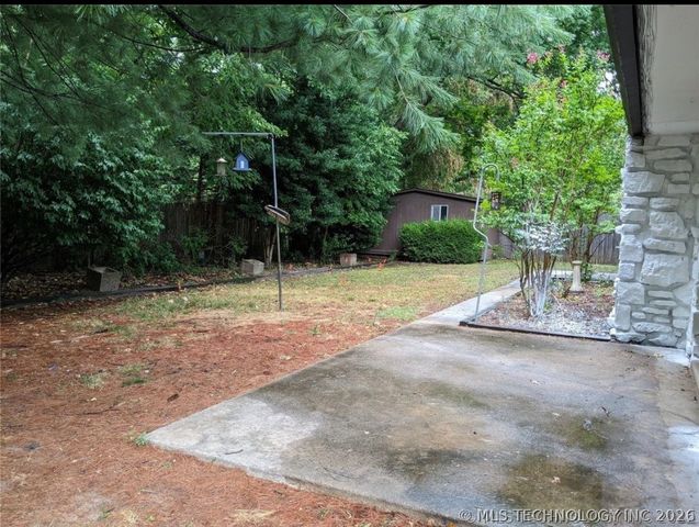 7732 S 69th East Place, Tulsa, OK 74133