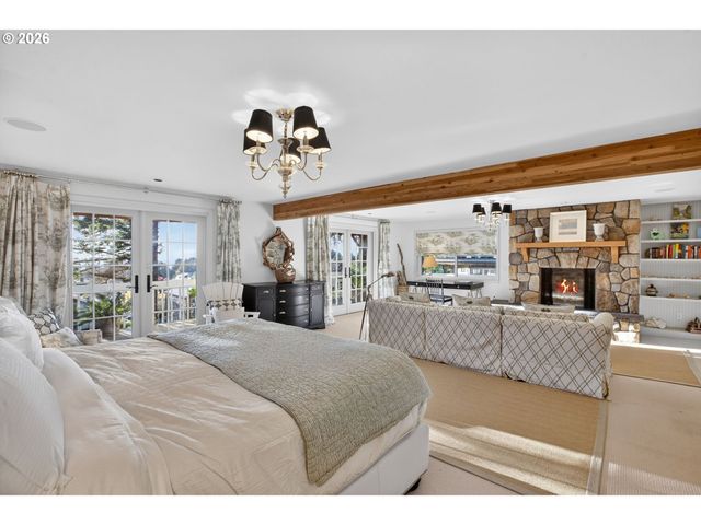 3764 E Chinook Ave, Cannon Beach, OR 97110