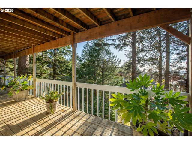 3764 E Chinook Ave, Cannon Beach, OR 97110