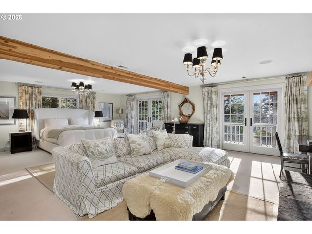 3764 E Chinook Ave, Cannon Beach, OR 97110