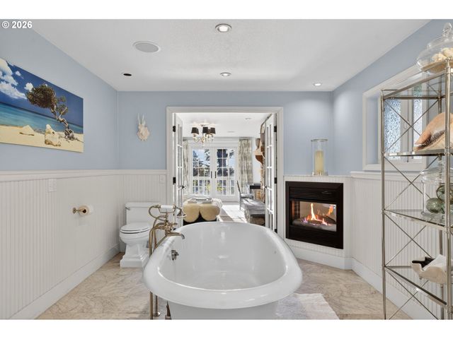 3764 E Chinook Ave, Cannon Beach, OR 97110