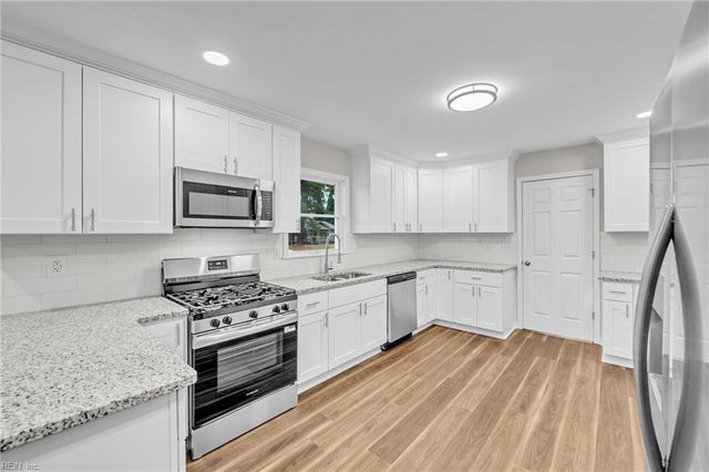 1618 Belafonte DR, Portsmouth, VA 23701