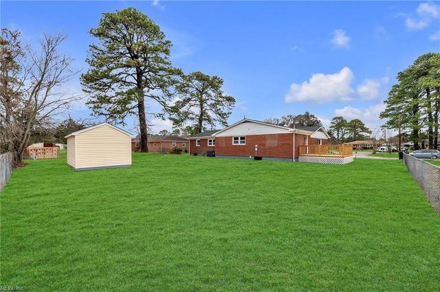 1618 Belafonte DR, Portsmouth, VA 23701