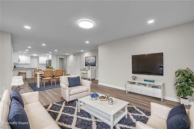 1618 Belafonte DR, Portsmouth, VA 23701