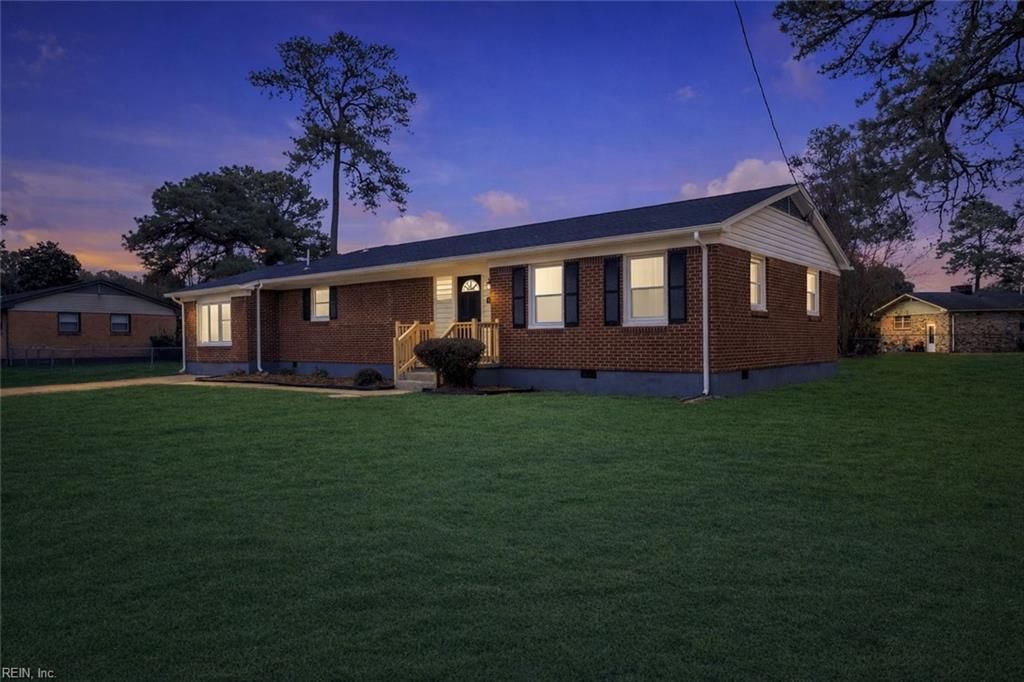 1618 Belafonte DR, Portsmouth, VA 23701