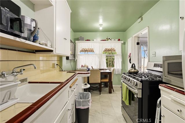 7015 Templeton, Huntington Park, CA 90255