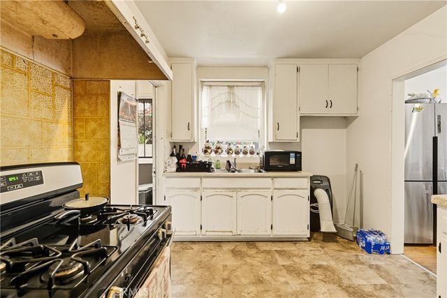 7015 Templeton, Huntington Park, CA 90255