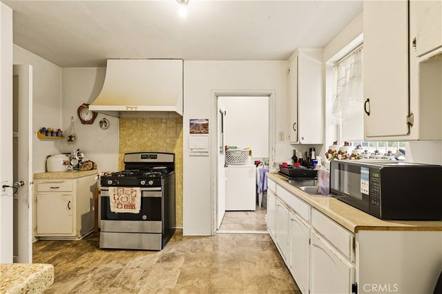 7015 Templeton, Huntington Park, CA 90255