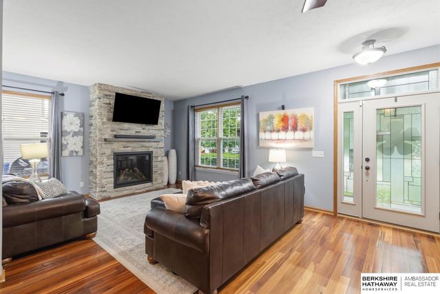 11316 S 199 Street, Gretna, NE 68028