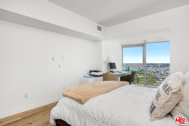 13600 Marina Pointe Drive 901, Marina Del Rey, CA 90292
