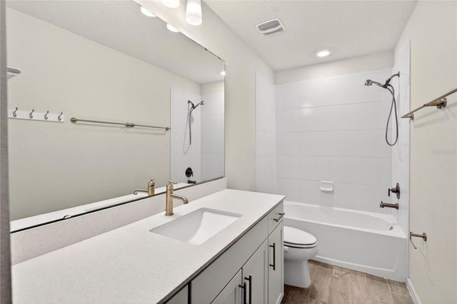 5616 ARBORVISTA DR, St Cloud, FL 34771