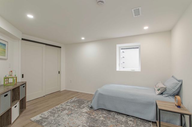 3 Tally Ho Ln, Wayland, MA 01778