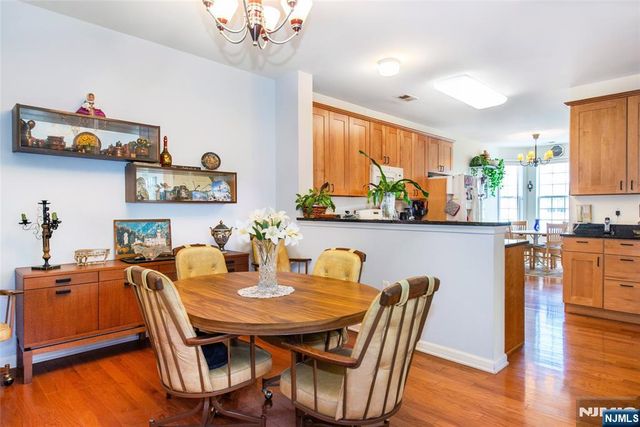 9 Cliff Road, Woodland Park, NJ 07424