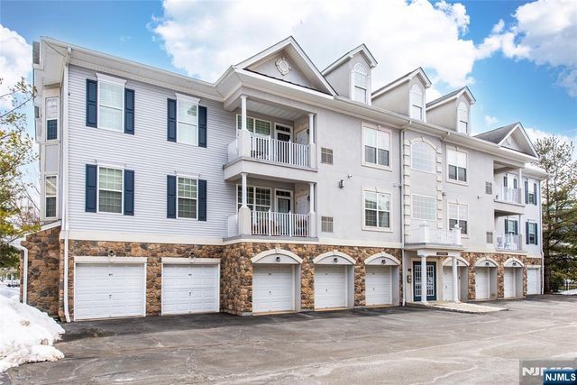 9 Cliff Road, Woodland Park, NJ 07424