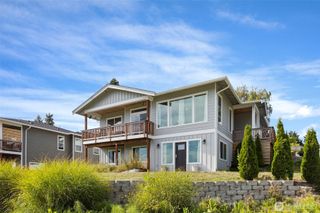 1575 Kingsley Avenue, Blaine, WA 98230