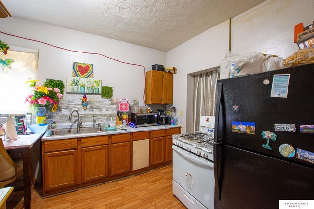 1924 S 17th Street, Omaha, NE 68108