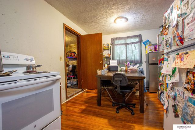 1924 S 17th Street, Omaha, NE 68108