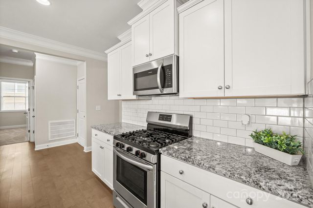 3692 Summer Haven Drive, Sherrills Ford, NC 28673