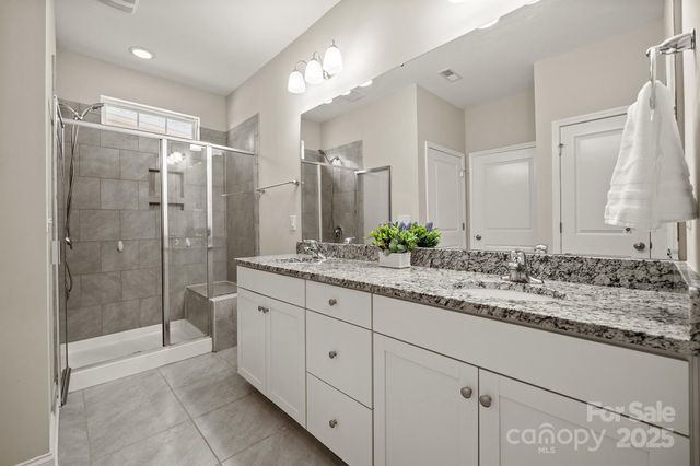 3692 Summer Haven Drive, Sherrills Ford, NC 28673