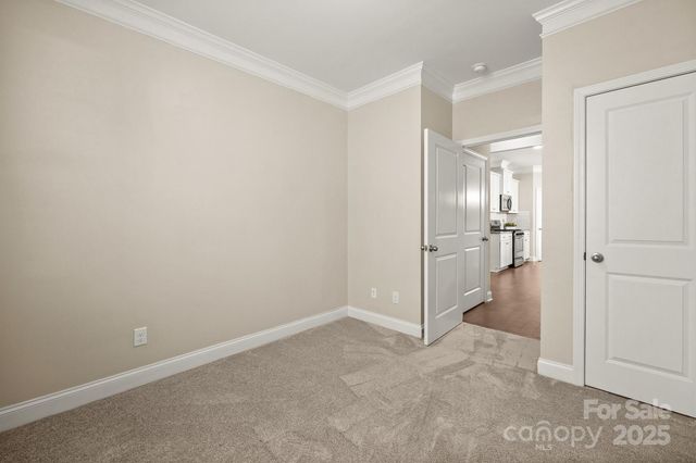 3692 Summer Haven Drive, Sherrills Ford, NC 28673