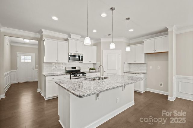 3692 Summer Haven Drive, Sherrills Ford, NC 28673