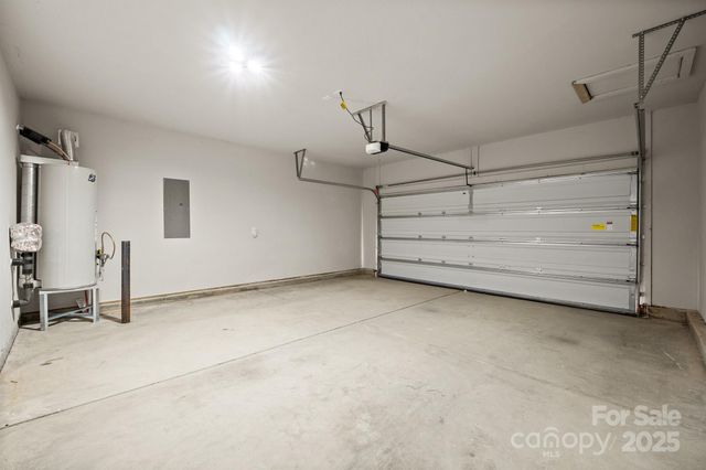 3692 Summer Haven Drive, Sherrills Ford, NC 28673