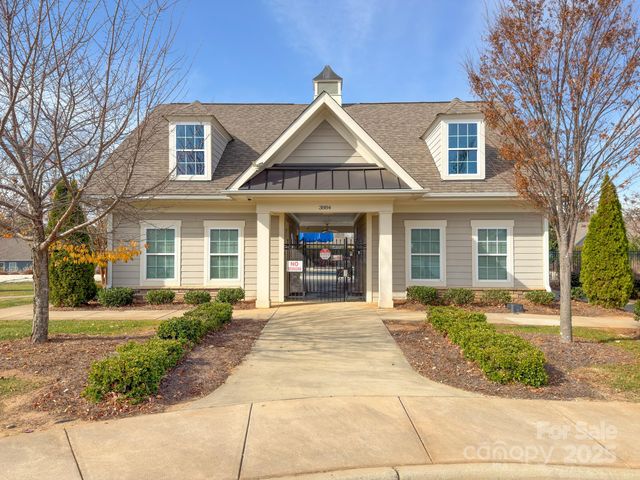 3692 Summer Haven Drive, Sherrills Ford, NC 28673