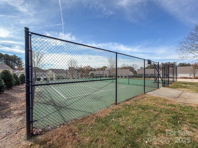 3692 Summer Haven Drive, Sherrills Ford, NC 28673