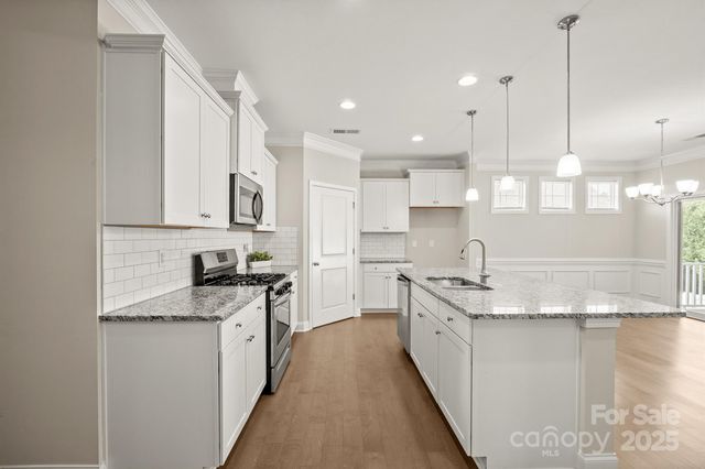 3692 Summer Haven Drive, Sherrills Ford, NC 28673