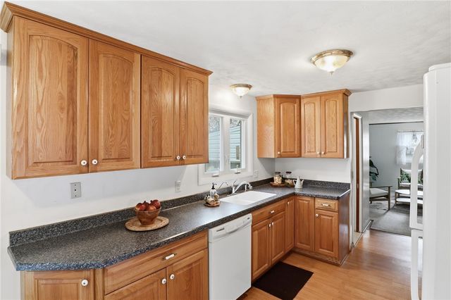 337 Laurelwood Drive, Greece, NY 14626