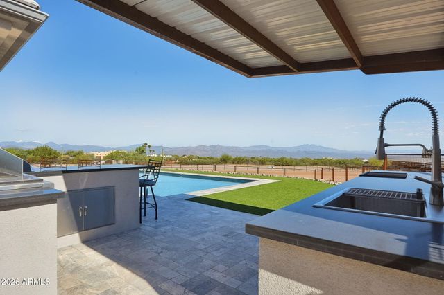 13811 E WINDSTONE Trail, Scottsdale, AZ 85262