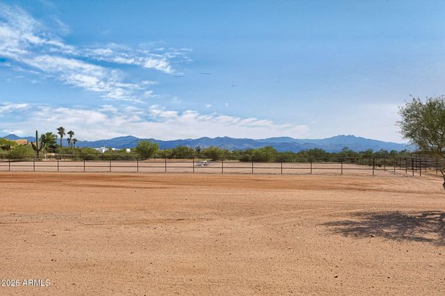 13811 E WINDSTONE Trail, Scottsdale, AZ 85262