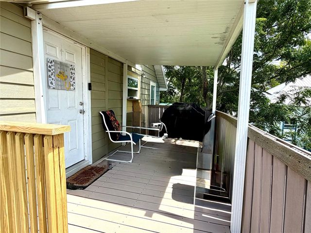 221 AVENUE C NE, Winter Haven, FL 33881