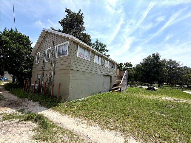 221 AVENUE C NE, Winter Haven, FL 33881