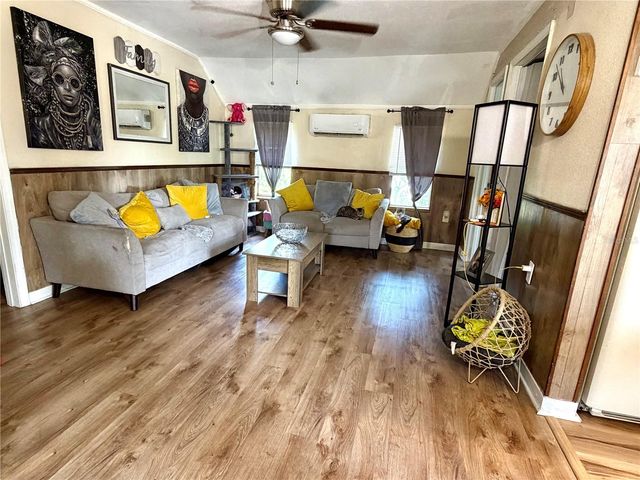 221 AVENUE C NE, Winter Haven, FL 33881