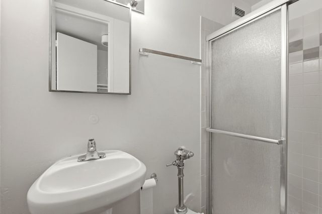 1451 E 55th Street 417N, Chicago, IL 60615