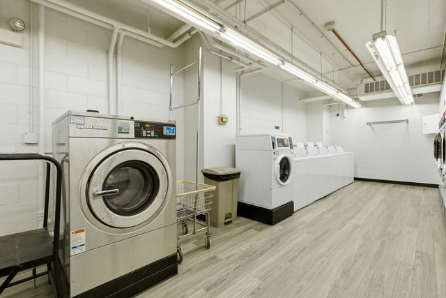 1451 E 55th Street 417N, Chicago, IL 60615