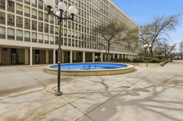1451 E 55th Street 417N, Chicago, IL 60615
