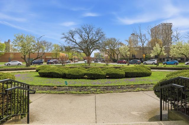 1451 E 55th Street 417N, Chicago, IL 60615