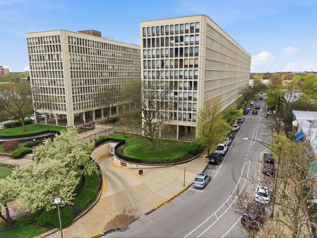 1451 E 55th Street 417N, Chicago, IL 60615